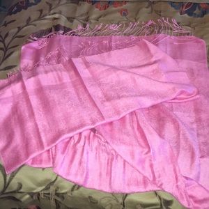 Soft pink pashmina